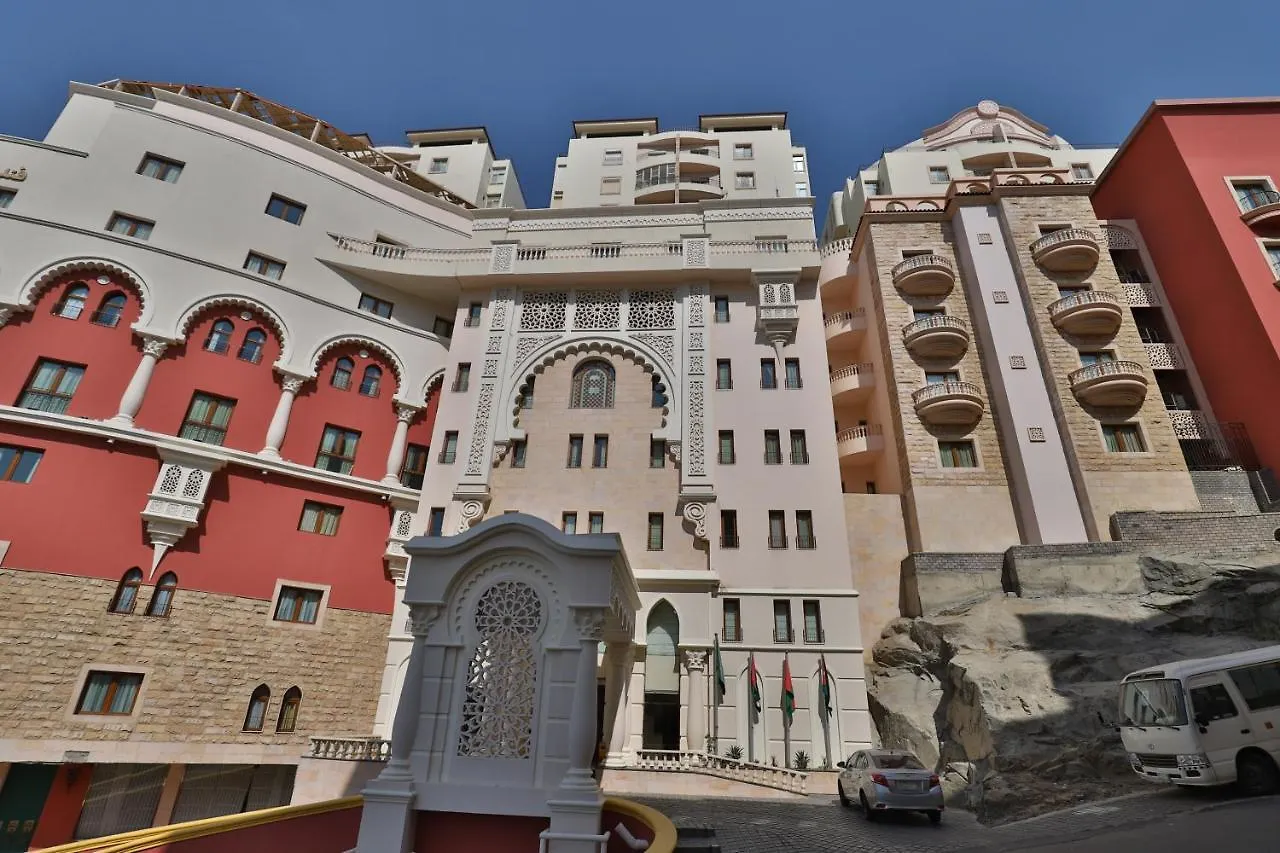 فندق منازل العين جراند